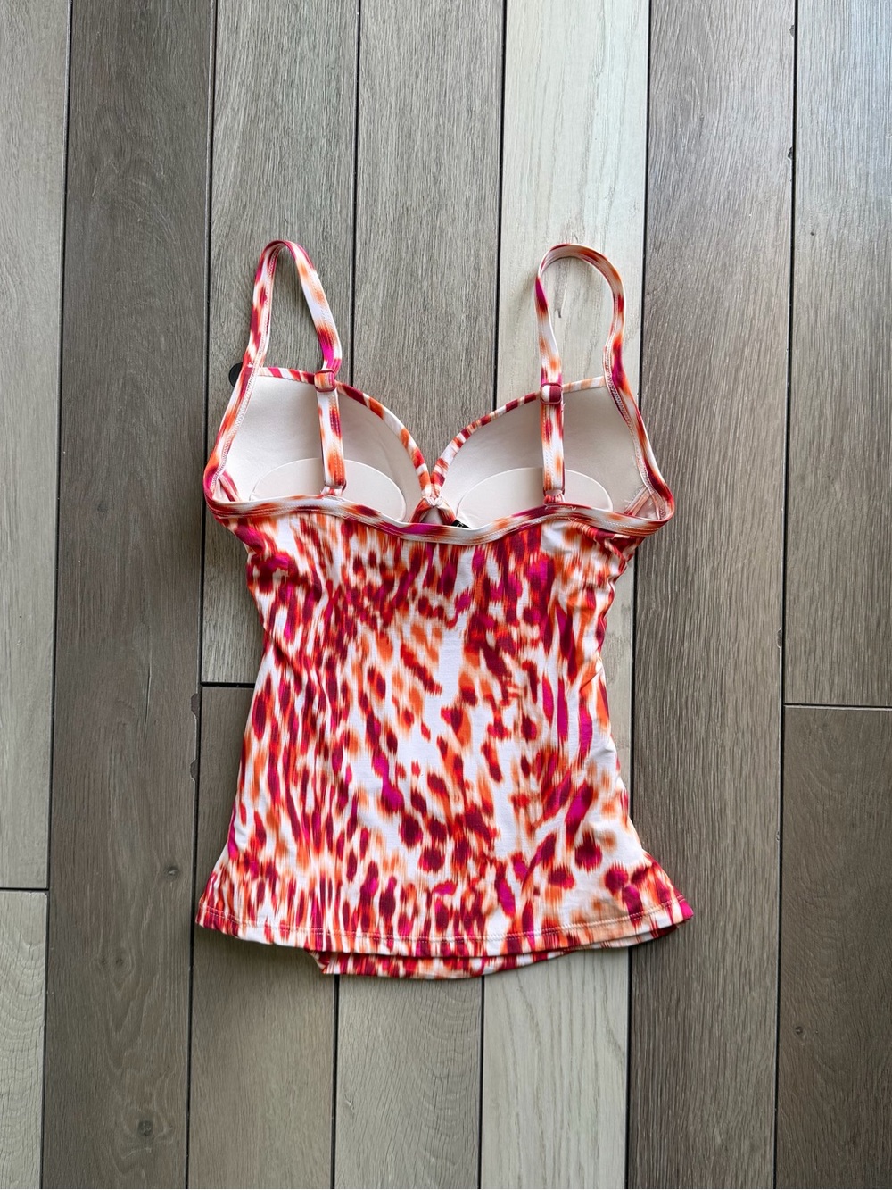 Nip Tuck Women’s Red Multi Print Tankini Swimsuit Top - Picture 7 of 9